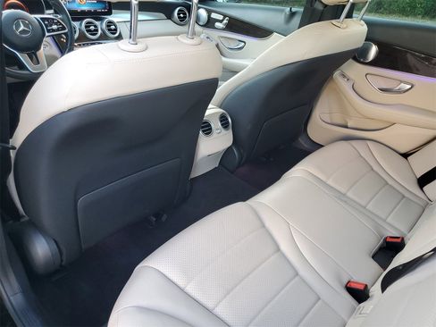 Used 2021 Mercedes-Benz C 300 Sedan w/ Premium Package image 23