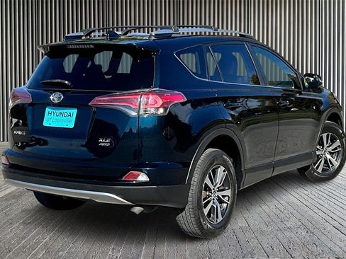 Used 2017 Toyota RAV4 XLE image 13