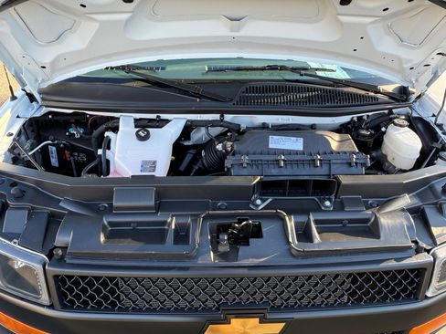 New 2025 Chevrolet Express 2500 w/ Driver Convenience Package image 19