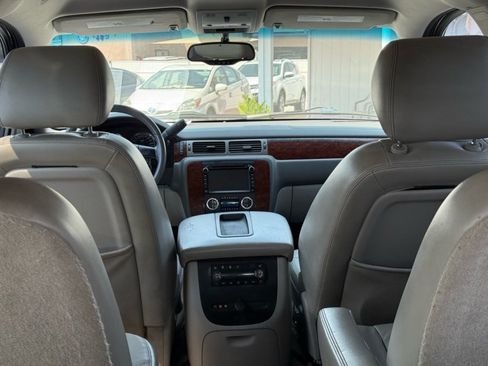 Used 2010 Chevrolet Tahoe LT w/ Luxury Package image 22