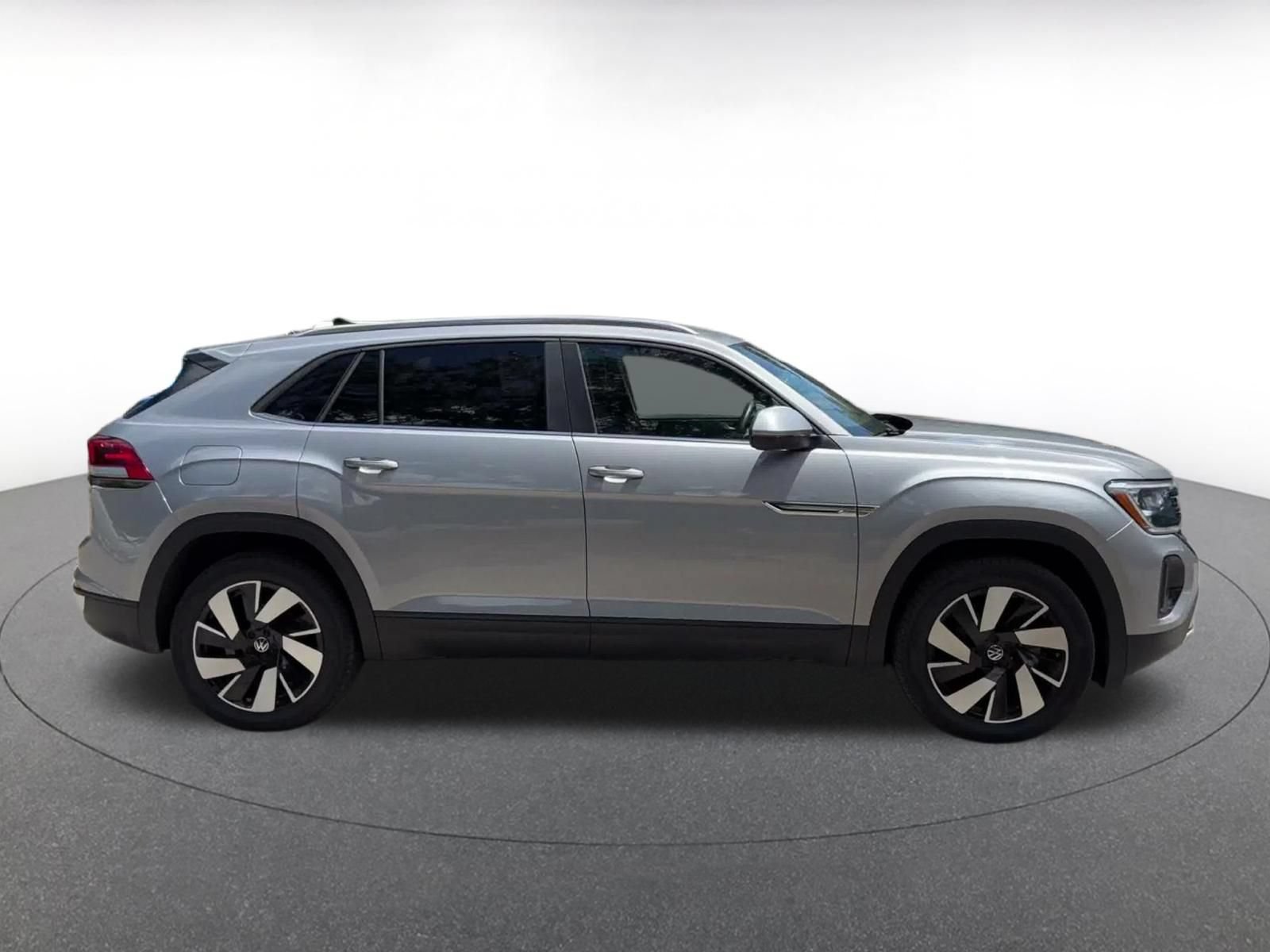 Used 2026 Volkswagen Atlas Cross Sport SE AWD/4WD image 15