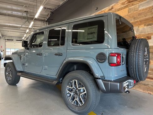 New 2026 Jeep Wrangler Sahara w/ Technology Group image 53