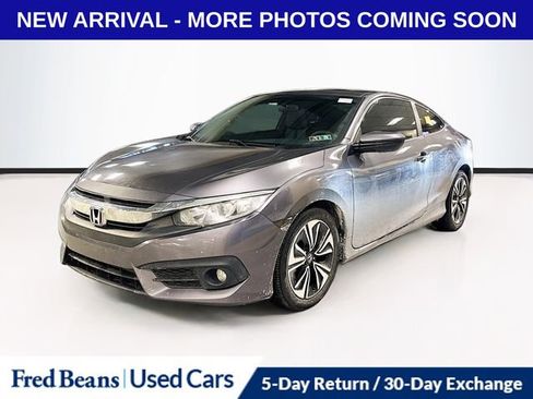 Used 2017 Honda Civic EX-T image 3