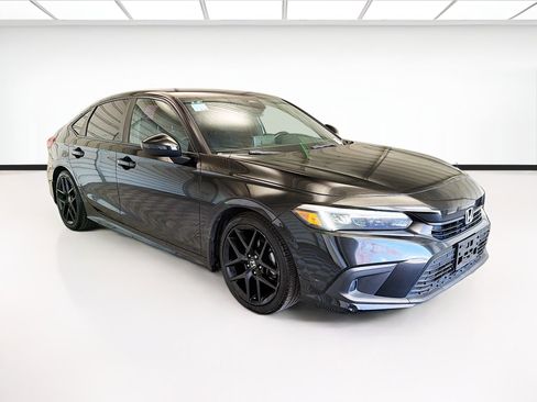 Used 2022 Honda Civic Sport image 3