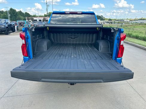 Used 2023 Chevrolet Silverado 1500 RST AWD/4WD image 24