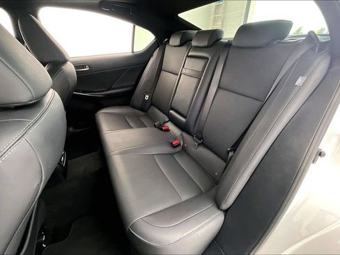 Used 2024 Lexus IS 300 w/ Comfort Package RWD image 32