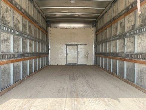 Used 2014 Chevrolet Express 3500 Extended RWD image 15