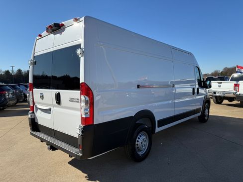 New 2026 RAM ProMaster 3500 w/ Convenience Group FWD image 4
