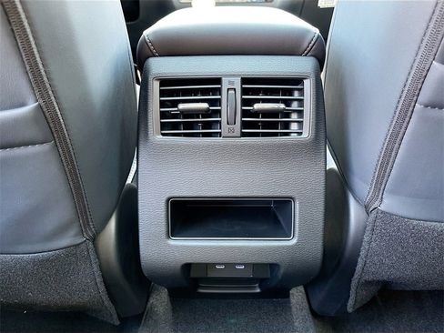 New 2025 Mitsubishi Outlander Trail Edition image 27