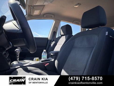 Used 2013 Nissan Rogue S image 17