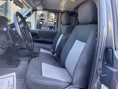 Used 2011 Ford Ranger XLT image 9