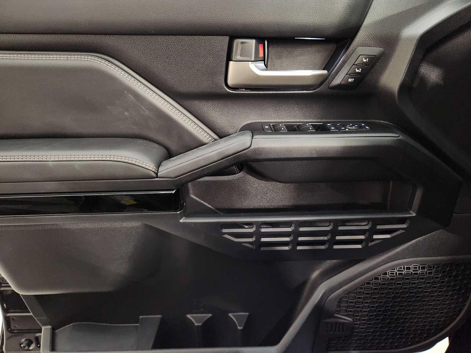Used 2026 Toyota 4Runner Limited RWD image 24