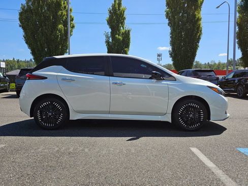 Used 2025 Nissan Leaf SV Plus FWD image 4