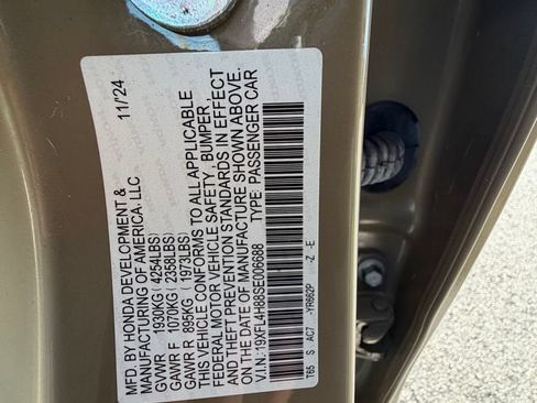 Used 2025 Honda Civic Sport image 33
