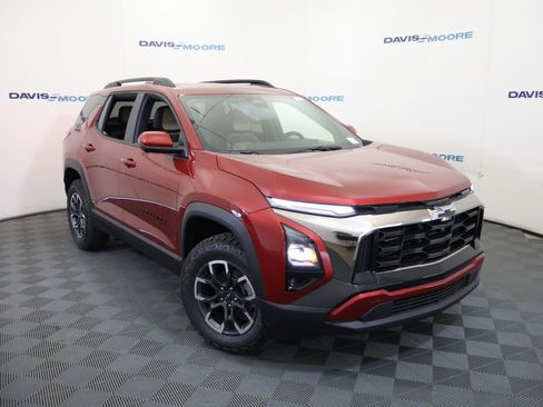 New 2026 Chevrolet Equinox ACTIV w/ Convenience Package III AWD/4WD image 2