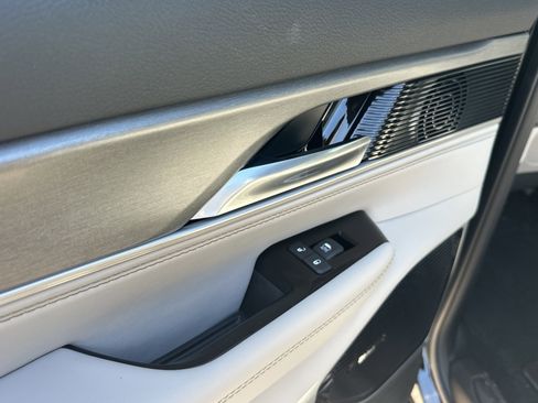 New 2026 Jeep Grand Wagoneer Limited AWD/4WD image 12