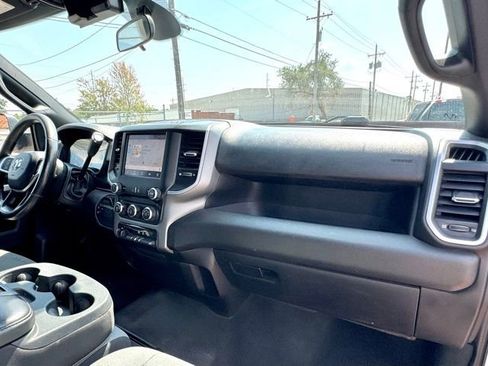 Used 2022 RAM 2500 Big Horn AWD/4WD image 14