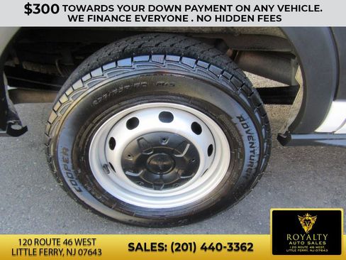 Used 2020 Ford Transit 250 Medium Roof w/ Load Area Protection Package image 6