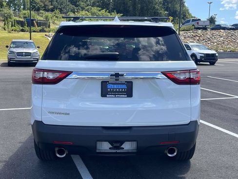 Used 2020 Chevrolet Traverse LS FWD image 4
