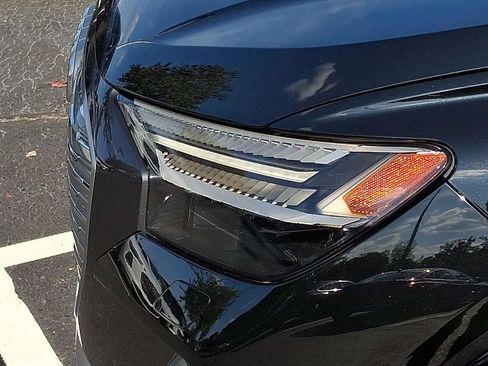 Used 2023 Audi Q4 e-tron Prestige w/ 20" Wheel Package image 28