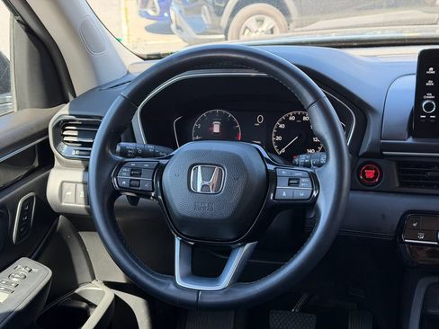 Used 2025 Honda Pilot EX-L image 22
