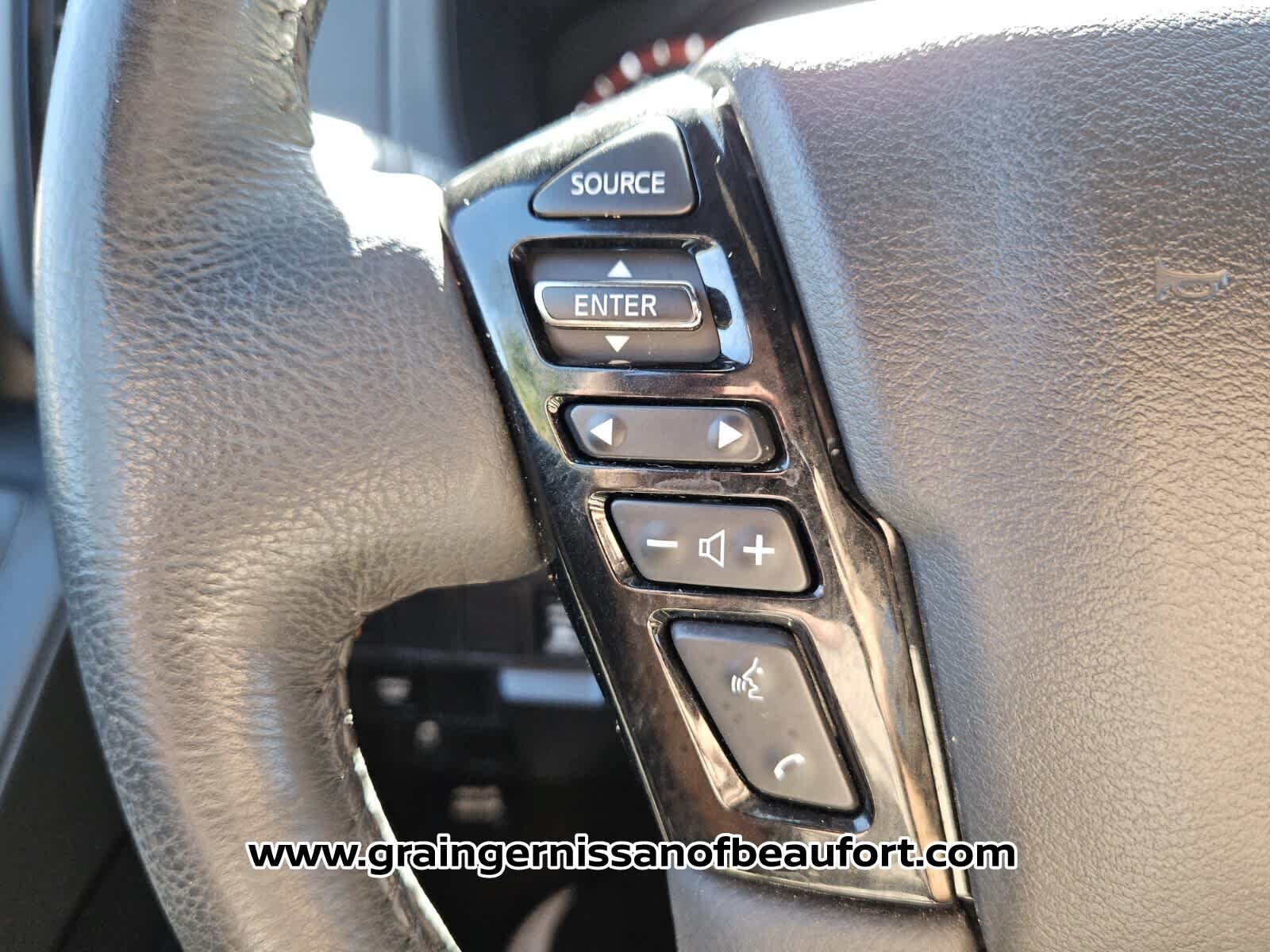 Used 2022 Nissan Frontier Pro-X w/ Pro-X Premium Package RWD image 12