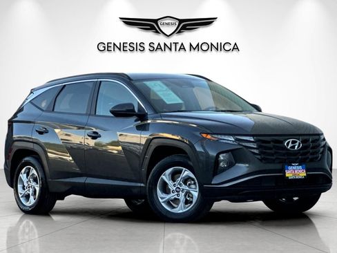 Used 2023 Hyundai Tucson SEL image 2