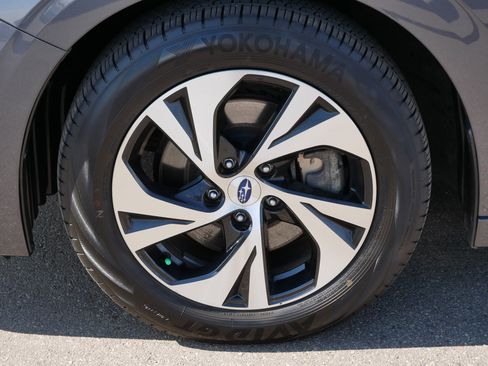 Used 2024 Subaru Legacy Premium image 15