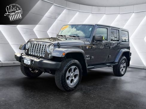 Certified 2017 Jeep Wrangler Unlimited Sahara w/ Dual Top Group AWD/4WD image 1