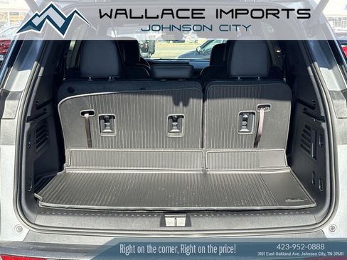 Used 2024 GMC Acadia AT4 w/ Super Cruise Package image 46