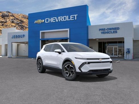 New 2026 Chevrolet Equinox EV LT image 1