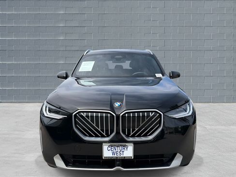 Used 2025 BMW X3 xDrive30i w/ Convenience Package AWD/4WD image 2