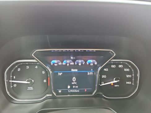 Used 2021 GMC Yukon SLT w/ SLT Premium Package RWD image 16