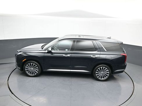Used 2024 Hyundai Palisade Calligraphy image 43