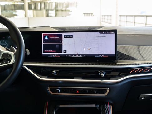 Used 2024 BMW X5 M60i image 15