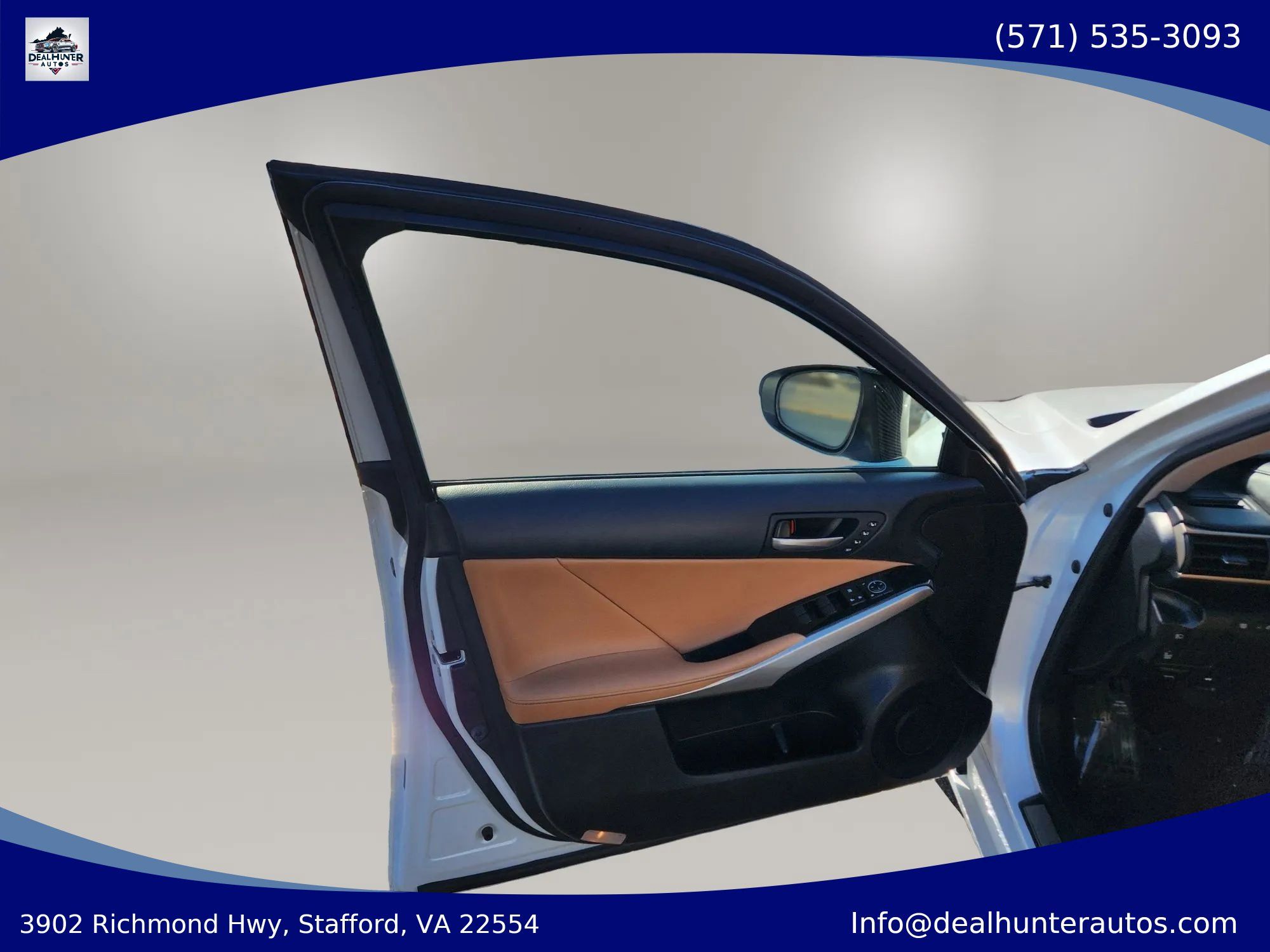 Used 2018 Lexus IS 300 AWD w/ Comfort Package image 19