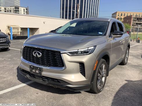 Used 2023 INFINITI QX60 Luxe w/ Performance Audio Package image 4