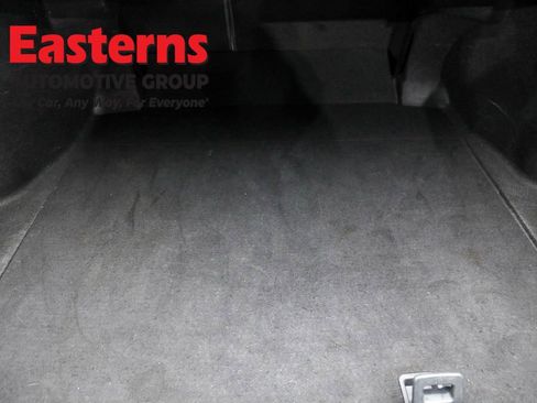 Used 2023 Toyota Camry XLE w/ Navigation Package image 9