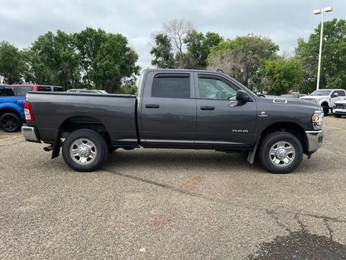 Used 2020 RAM 2500 Tradesman AWD/4WD image 9