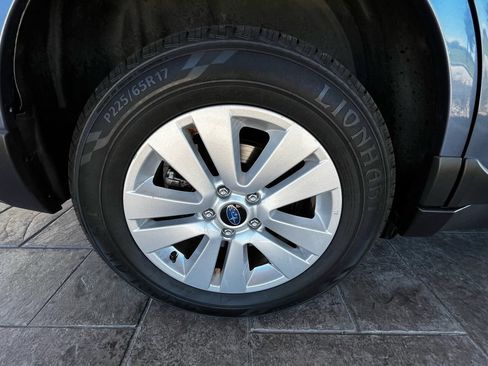 Used 2017 Subaru Outback 2.5i AWD/4WD image 24