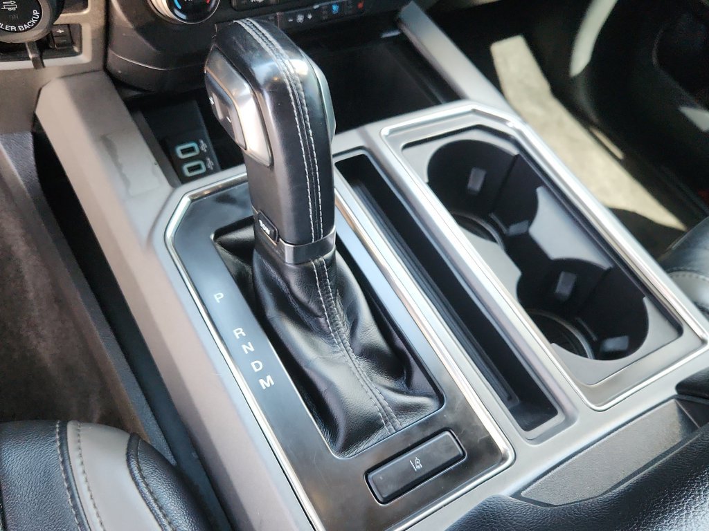Used 2018 Ford F150 Raptor w/ Equipment Group 802A Luxury AWD/4WD image 25