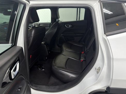 Used 2023 Jeep Compass Trailhawk AWD/4WD image 20
