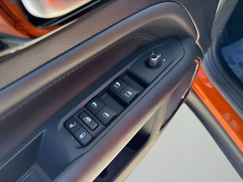 New 2026 Jeep Compass Limited w/ Sun, Sound & Navigation Group AWD/4WD image 25