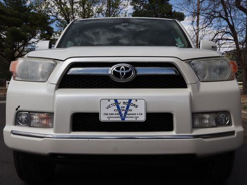 Used 2011 Toyota 4Runner SR5 image 13