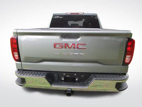 Used 2025 GMC Sierra 1500 Pro w/ Pro Value Package RWD image 9