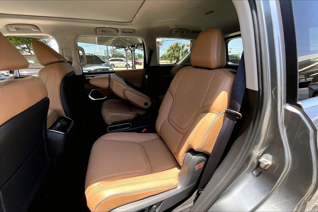 New 2027 INFINITI QX80 Luxe RWD image 14
