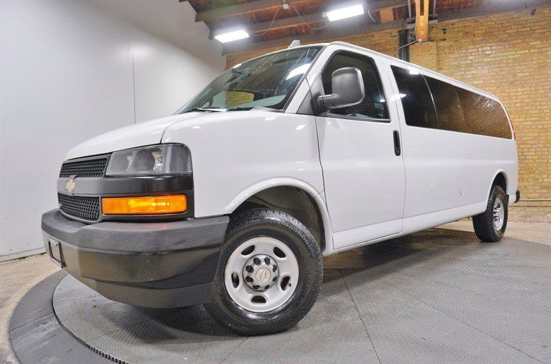 Used 2020 Chevrolet Express 3500 LS RWD image 1