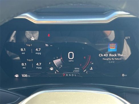 New 2026 GMC Canyon Elevation w/ LPO, Black Badging Package image 15