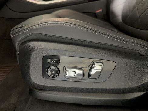 Used 2026 BMW X5 sDrive40i RWD image 16