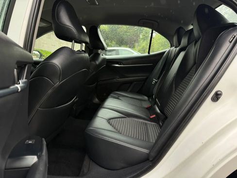 Used 2019 Toyota Camry SE w/ Carpet Mat Package FWD image 45